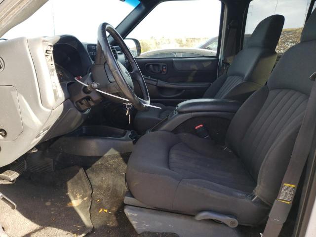 Photo 7 from auction – 2003 CHEVROLET BLAZER with VIN 1GNDT13X33K136937