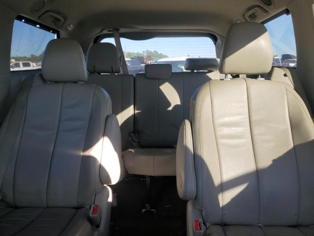 Photo 10 from auction – 2013 TOYOTA SIENNA XLE with VIN 5TDDK3DC5DS068167