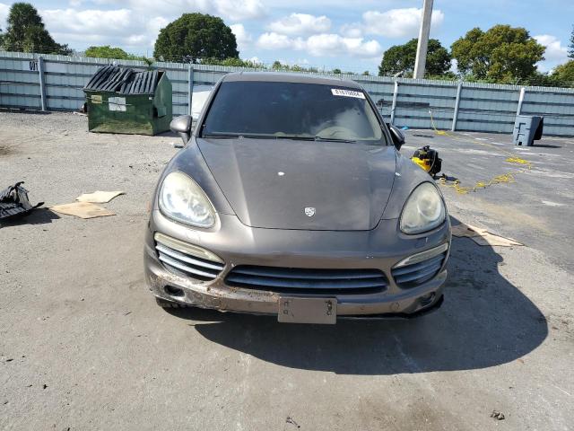 Photo 5 from auction – 2011 PORSCHE CAYENNE S with VIN WP1AB2A22BLA52126