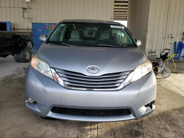 Photo 5 from auction – 2016 TOYOTA SIENNA LE with VIN 5TDJK3DC9GS128765