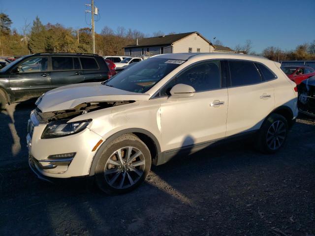 Photo 1 from auction – 2019 LINCOLN MKC RESERV with VIN 5LMCJ3D90KUL38233