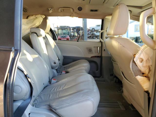Photo 11 from auction – 2012 TOYOTA SIENNA XLE with VIN 5TDYK3DC4CS183889