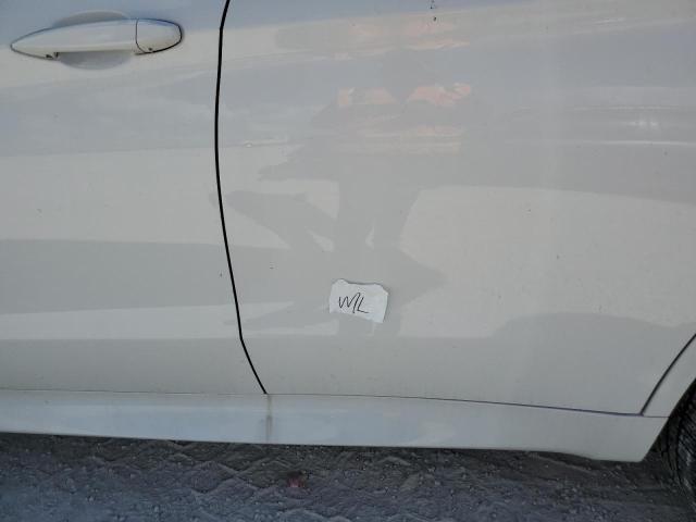 Photo 13 from auction – 2016 BMW X5 XDRIVE5 with VIN 5UXKR6C50G0J80520