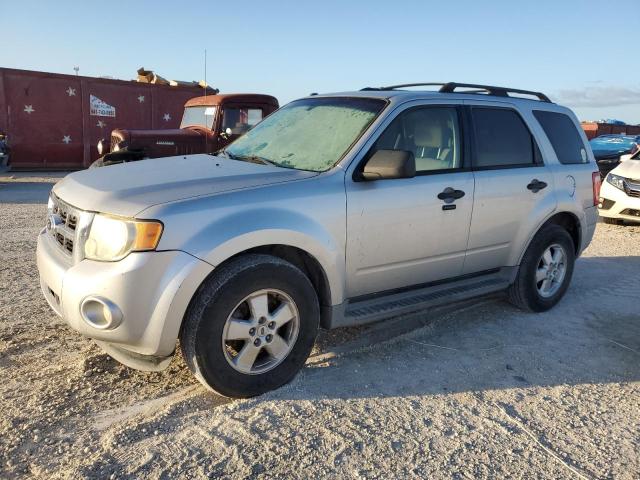 FORD ESCAPE XLT 2010 with VIN 1FMCU0D73AKD37532 - Photo from auction