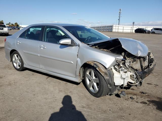 Photo 4 from auction – 2014 TOYOTA CAMRY L with VIN 4T1BF1FKXEU784253