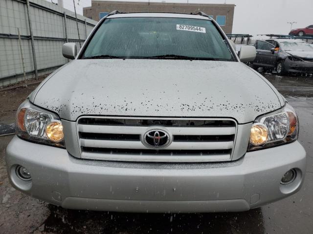 Photo 5 from auction – 2005 TOYOTA HIGHLANDER with VIN JTEEP21A350103937