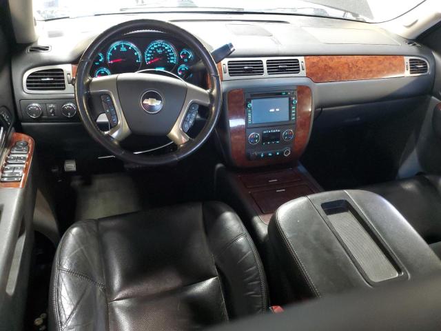 Photo 8 from auction – 2011 CHEVROLET AVALANCHE with VIN 3GNTKGE39BG325092