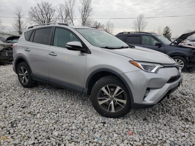 Photo 4 from auction – 2017 TOYOTA RAV4 XLE with VIN 2T3RFREV9HW647602