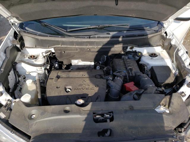 Photo 11 from auction – 2015 MITSUBISHI OUTLANDER with VIN 4A4AR4AU8FE046859