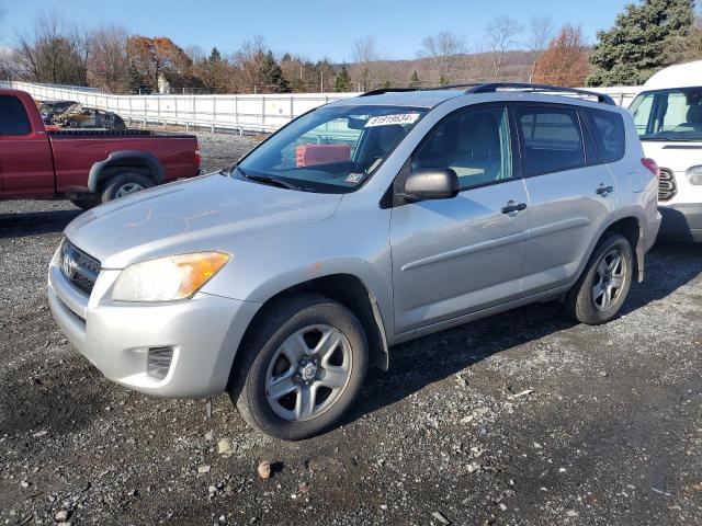 TOYOTA RAV4 2011 с VIN 2T3BF4DV6BW098132 - Снимка от търг