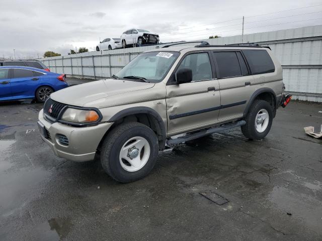 MITSUBISHI MONTERO 2000 with VIN JA4LS31H3YP019989 - Photo from auction