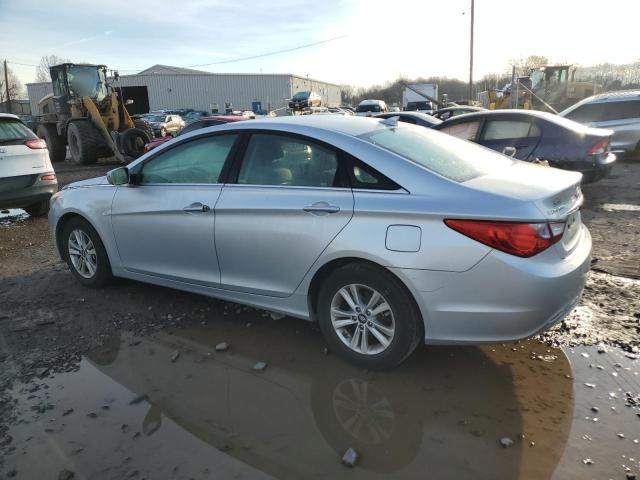 Photo 2 from auction – 2012 HYUNDAI SONATA GLS with VIN 5NPEB4AC6CH361501