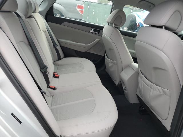 Photo 10 from auction – 2016 HYUNDAI SONATA SE with VIN 5NPE24AF8GH416823