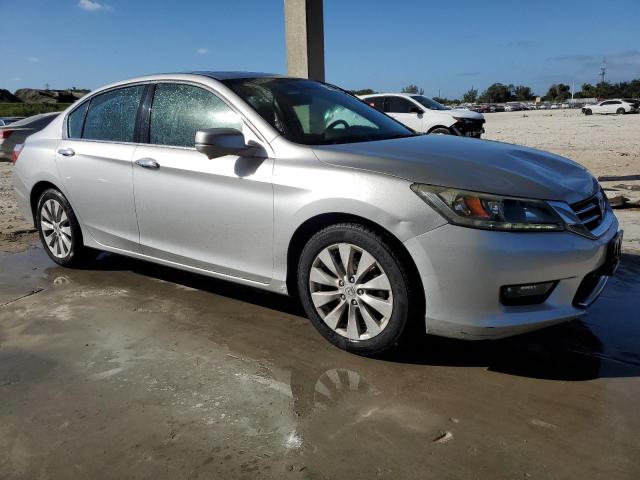 Photo 4 from auction – 2014 HONDA ACCORD EXL with VIN 1HGCR3F8XEA001029