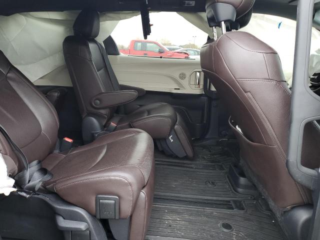 Photo 11 from auction – 2022 TOYOTA SIENNA LIM with VIN 5TDERKEC0NS089535