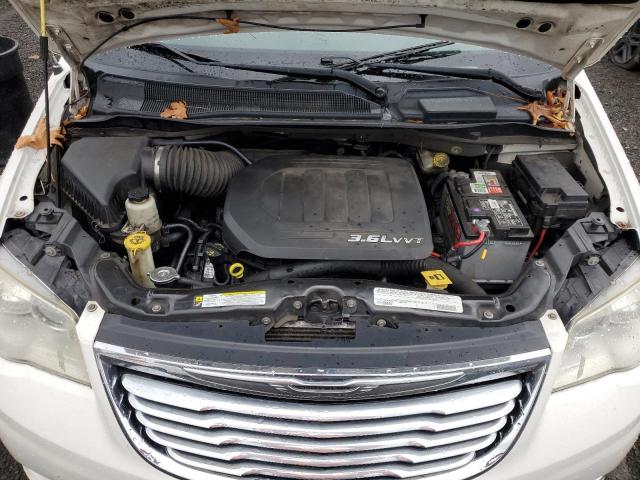 Photo 12 from auction – 2012 CHRYSLER TOWN & COU with VIN 2C4RC1BG6CR375528