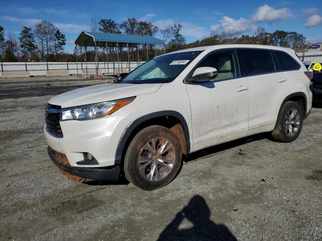 TOYOTA HIGHLANDER 2015 مع رقم تعريف المركبة 5TDZKRFH6FS094636 - صورة من المزاد