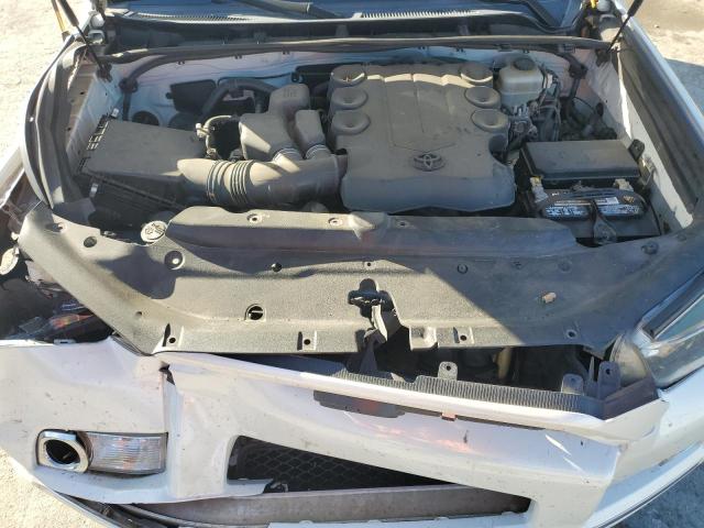 Photo 12 from auction – 2011 TOYOTA 4RUNNER SR with VIN JTEZU5JR1B5018854
