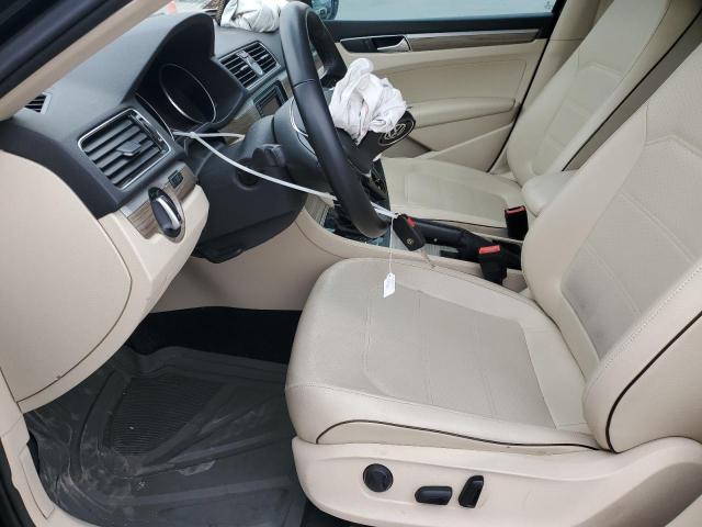 Photo 7 from auction – 2016 VOLKSWAGEN PASSAT SE with VIN 1VWBS7A34GC010928