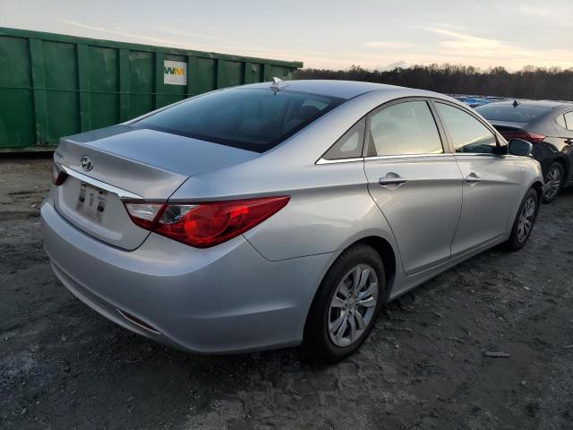 Photo 3 from auction – 2012 HYUNDAI SONATA GLS with VIN 5NPEB4AC5CH329624
