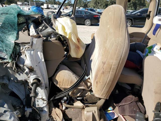 Photo 7 from auction – 2000 FORD F150 with VIN 1FTRX07L2YKB30543