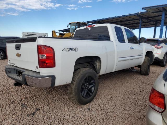 Photo 3 from auction – 2011 CHEVROLET SILVERADO with VIN 1GCRKSE36BZ118648