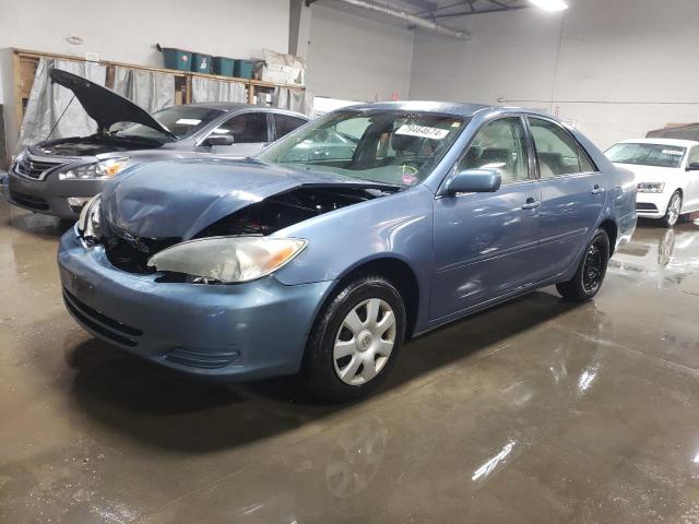 TOYOTA CAMRY LE 2004 with VIN 4T1BE32K04U807767 - Photo from auction