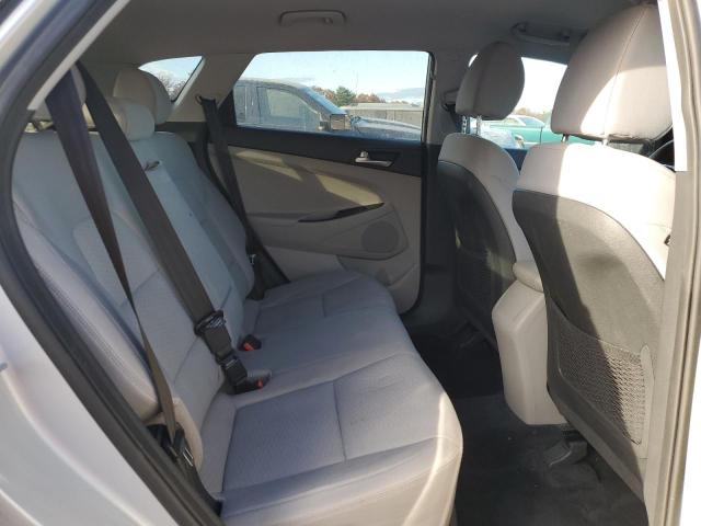 Photo 11 from auction – 2019 HYUNDAI TUCSON SE with VIN KM8J2CA44KU877289