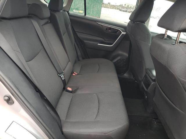 Photo 11 from auction – 2021 TOYOTA RAV4 LE with VIN 2T3F1RFVXMC210266