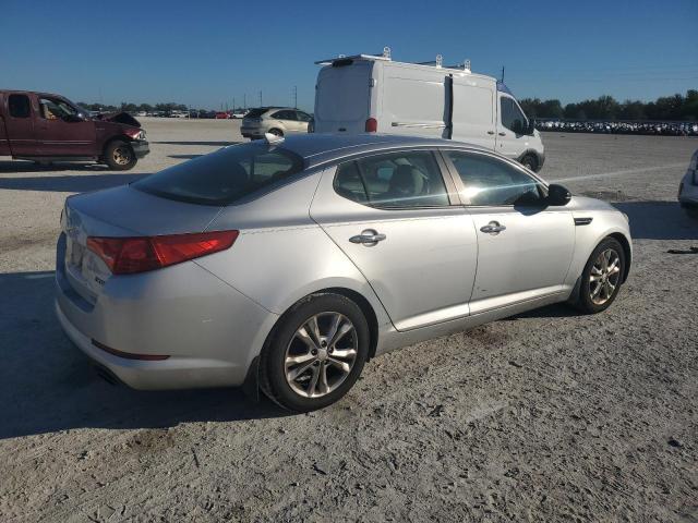 Foto 3 de la subasta – 2013 KIA OPTIMA EX con VIN 5XXGN4A71DG211473