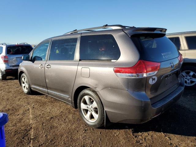 Zdjęcie 2 z aukcji – 2013 TOYOTA SIENNA LE z VIN 5TDKK3DC8DS314572