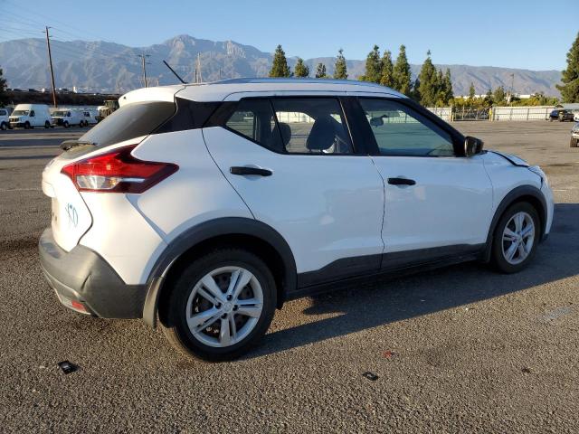 Photo 3 from auction – 2019 NISSAN KICKS S with VIN 3N1CP5CU5KL545155