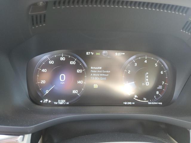 Photo 9 from auction – 2019 VOLVO XC60 T5 IN with VIN LYV102RL2KB233641