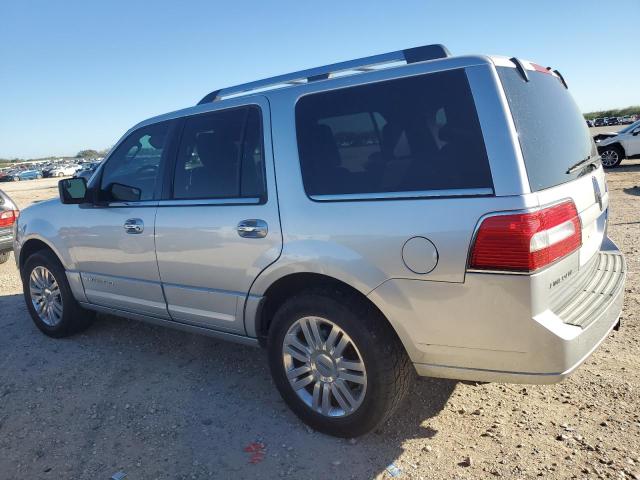Photo 2 from auction – 2012 LINCOLN NAVIGATOR with VIN 5LMJJ2H50CEL00280