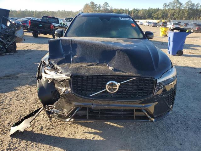 Photo 12 from auction – 2023 VOLVO XC60 PLUS with VIN YV4L12DW8P1337036