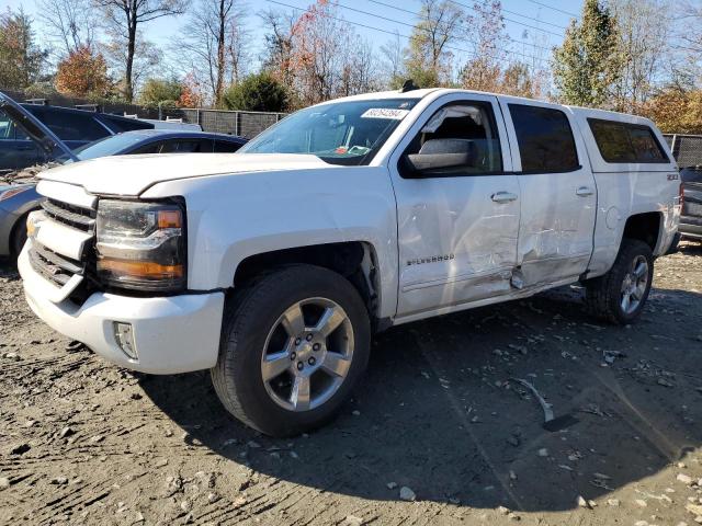 CHEVROLET SILVERADO 2017 with VIN 3GCUKREC4HG339709 - Photo from auction