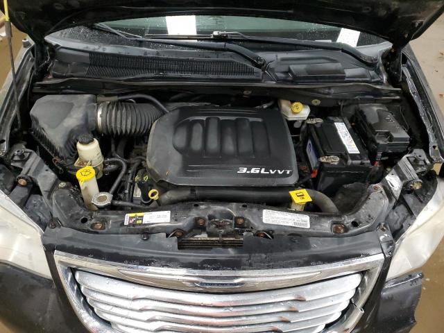 Photo 12 from auction – 2013 CHRYSLER TOWN & COU with VIN 2C4RC1BG3DR588695