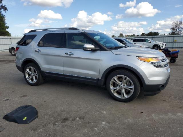 Photo 4 from auction – 2015 FORD EXPLORER L with VIN 1FM5K8F86FGA26108
