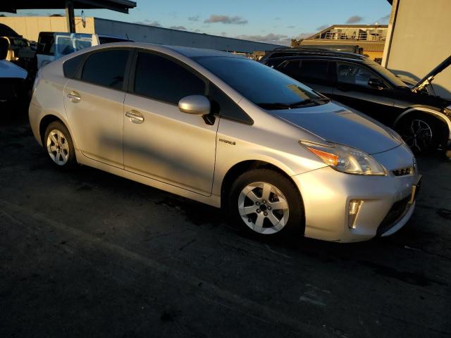 Photo 4 from auction – 2015 TOYOTA PRIUS with VIN JTDKN3DU0F2004782