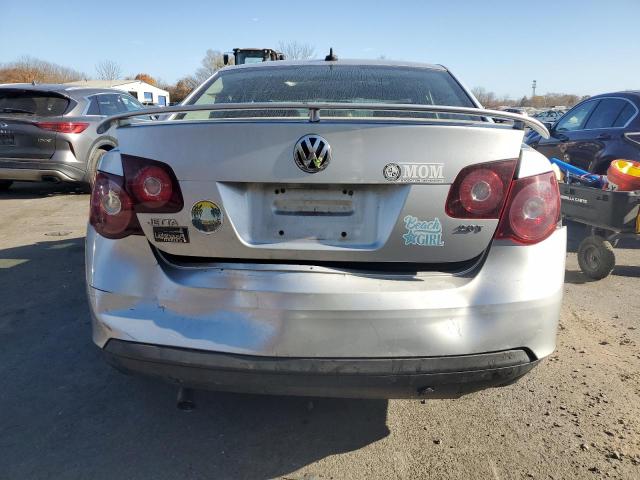 Photo 6 from auction – 2008 VOLKSWAGEN JETTA WOLF with VIN 3VWRA71K68M175016