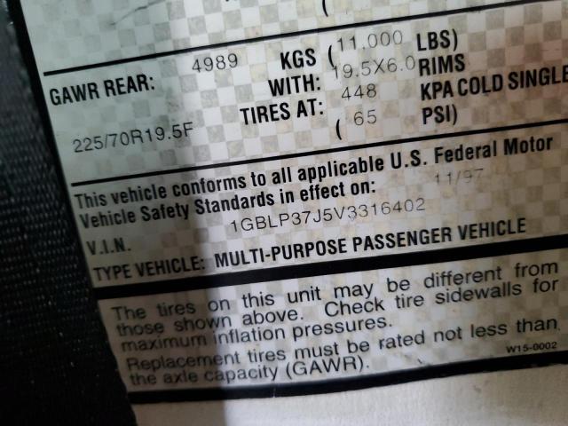Photo 10 from auction – 1998 FLEETWOOD PACE ARROW with VIN 1GBLP37J5V3316402