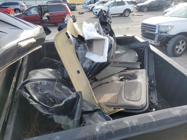 Photo 12 from auction – 2005 CHEVROLET SILVERADO with VIN 2GCEK13T951259478