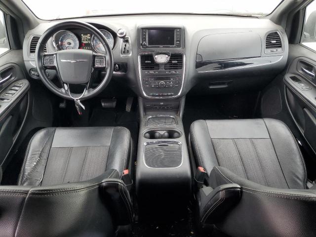Photo 8 from auction – 2016 CHRYSLER TOWN & COU with VIN 2C4RC1HG6GR271487