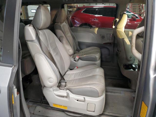 Photo 11 from auction – 2014 TOYOTA SIENNA XLE with VIN 5TDYK3DC6ES416111