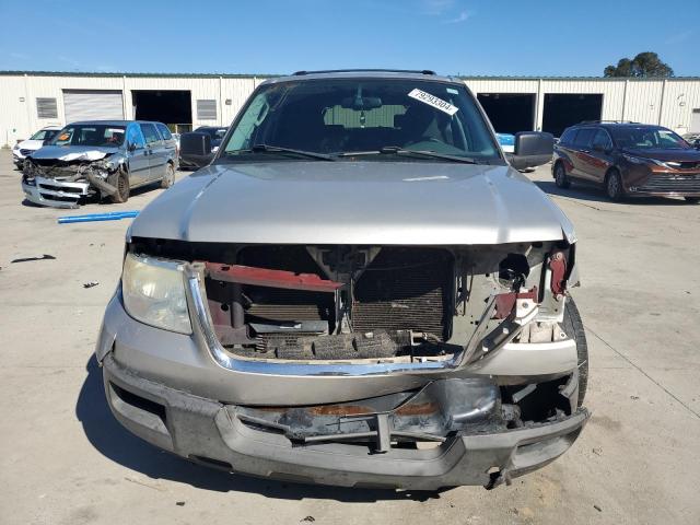 Zdjęcie 5 z aukcji – 2004 FORD EXPEDITION z VIN 1FMPU15L74LB12953