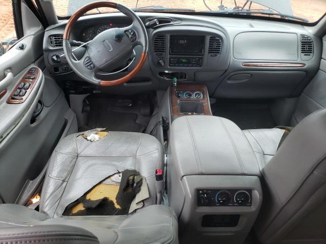 Photo 8 from auction – 2000 LINCOLN NAVIGATOR with VIN 5LMFU28A4YLJ38554