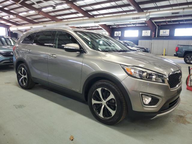 Photo 4 from auction – 2017 KIA SORENTO EX with VIN 5XYPHDA50HG289878