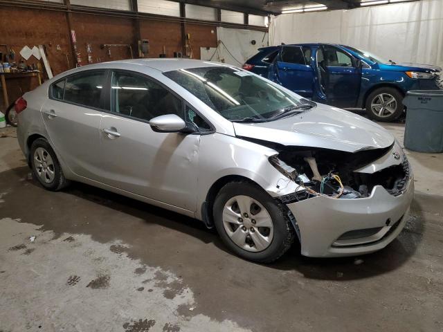 Photo 4 from auction – 2015 KIA FORTE LX with VIN KNAFK4A68F5328192