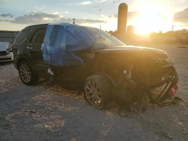 Photo 4 from auction – 2017 FORD EXPLORER L with VIN 1FM5K7F80HGE32995