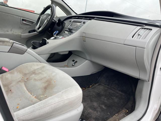 Photo 5 from auction – 2013 TOYOTA PRIUS with VIN JTDKN3DU1D5569795
